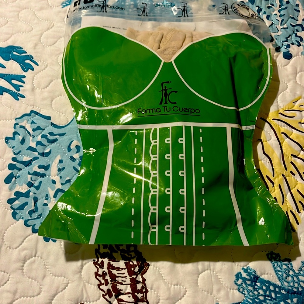 Colombian daily use low back faja or body suit